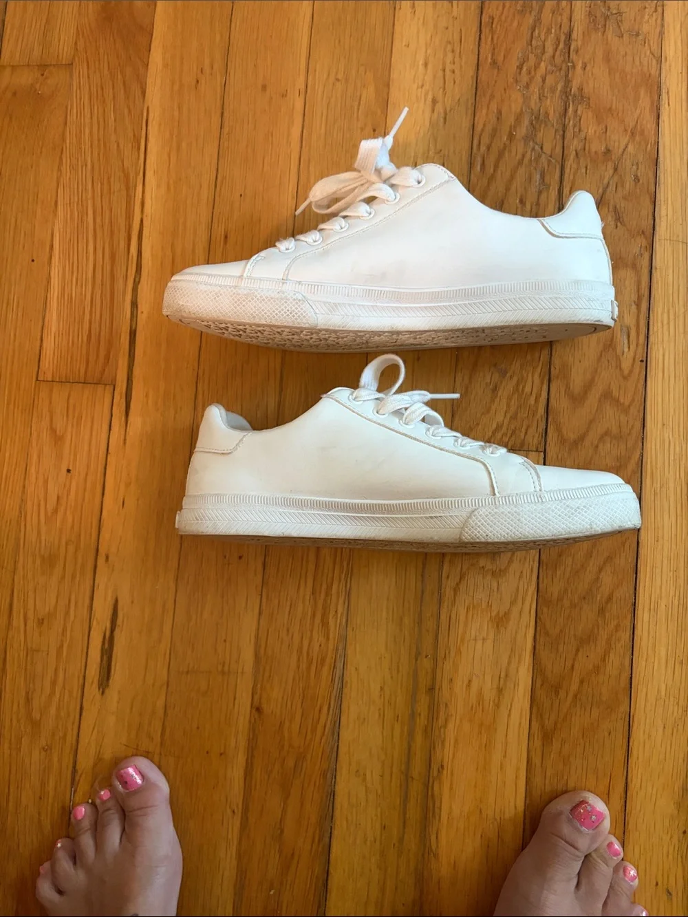Tommy Hilfiger White Leather Sneakers with Red & Navy Stripe Sz. 7.5